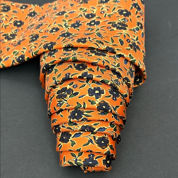 Faconnable Vibrant Orange Floral Tie, 100% Silk, Handmade in France - Picture 2 of 12